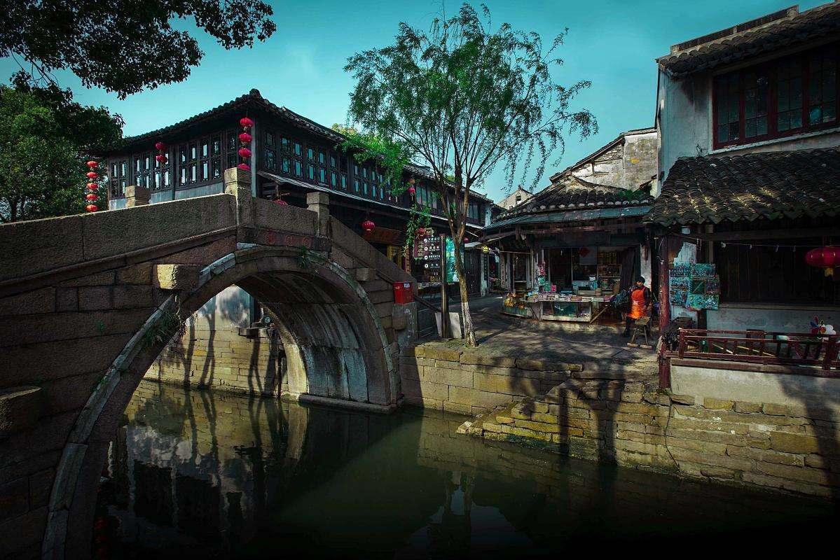空中抛枪无敌版